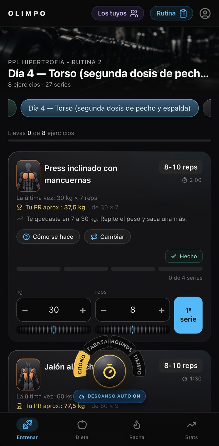Pantalla de Entrenar de OLIMPO: press inclinado con la última vez, el PR aproximado, el consejo de hoy, las casillas de kilos y repeticiones con su rueda y el cronómetro